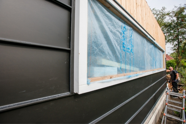 Moet ik kiezen voor een aanbouw of een uitbouw?