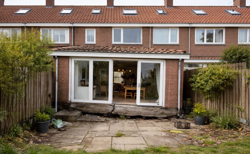 Verzakte aanbouw: wat nu?